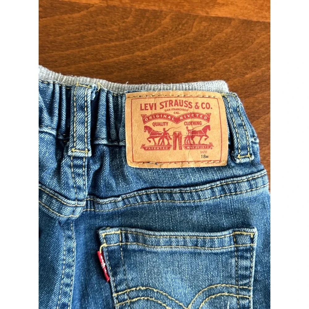 Levis 18M Toddler Boys Pull On Jeans Medium Wash Distressed Denim Pants 7319-M3M